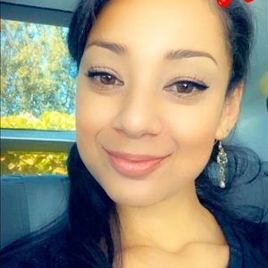 Meet your Posher, Sarai